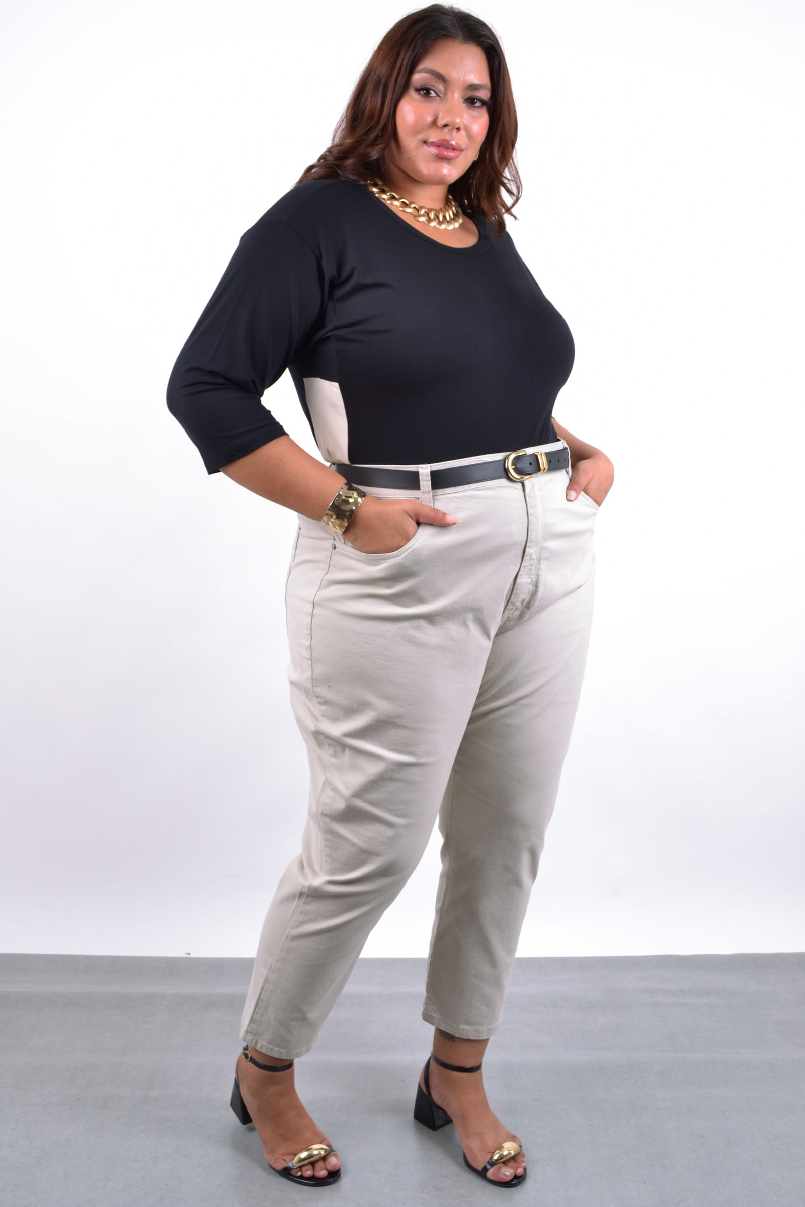 Blusa feminina com manga e faixa lateral_0026_2.jpg